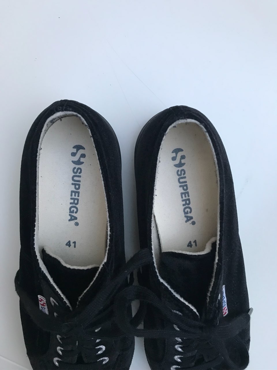 superga svart velour