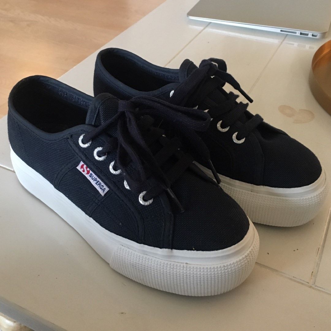 Superga • Tise