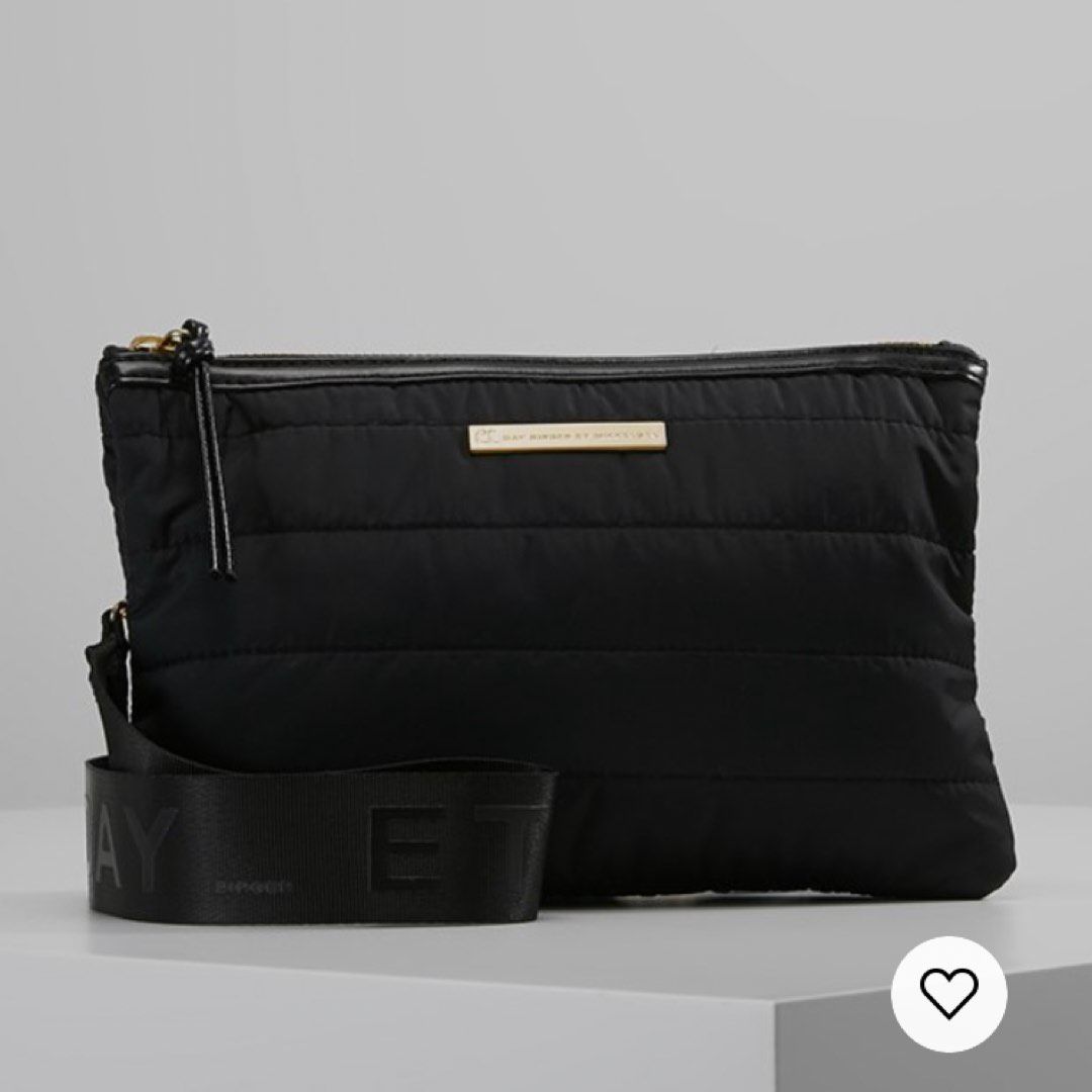 day veske crossbody