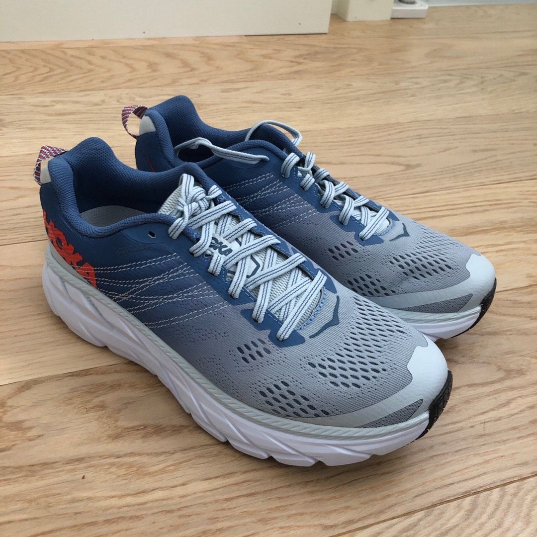 Hoka Clifton 6 • Tise