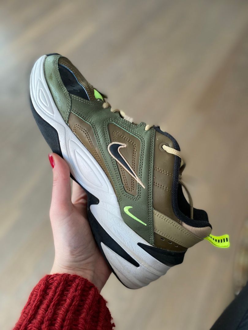 nike brand slippers