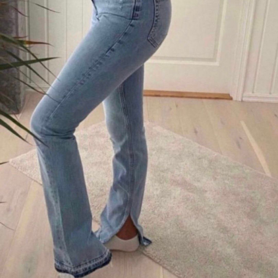 Zara Split Jeans Tise