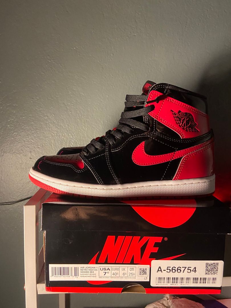 Jordan 1 patent bred • Tise