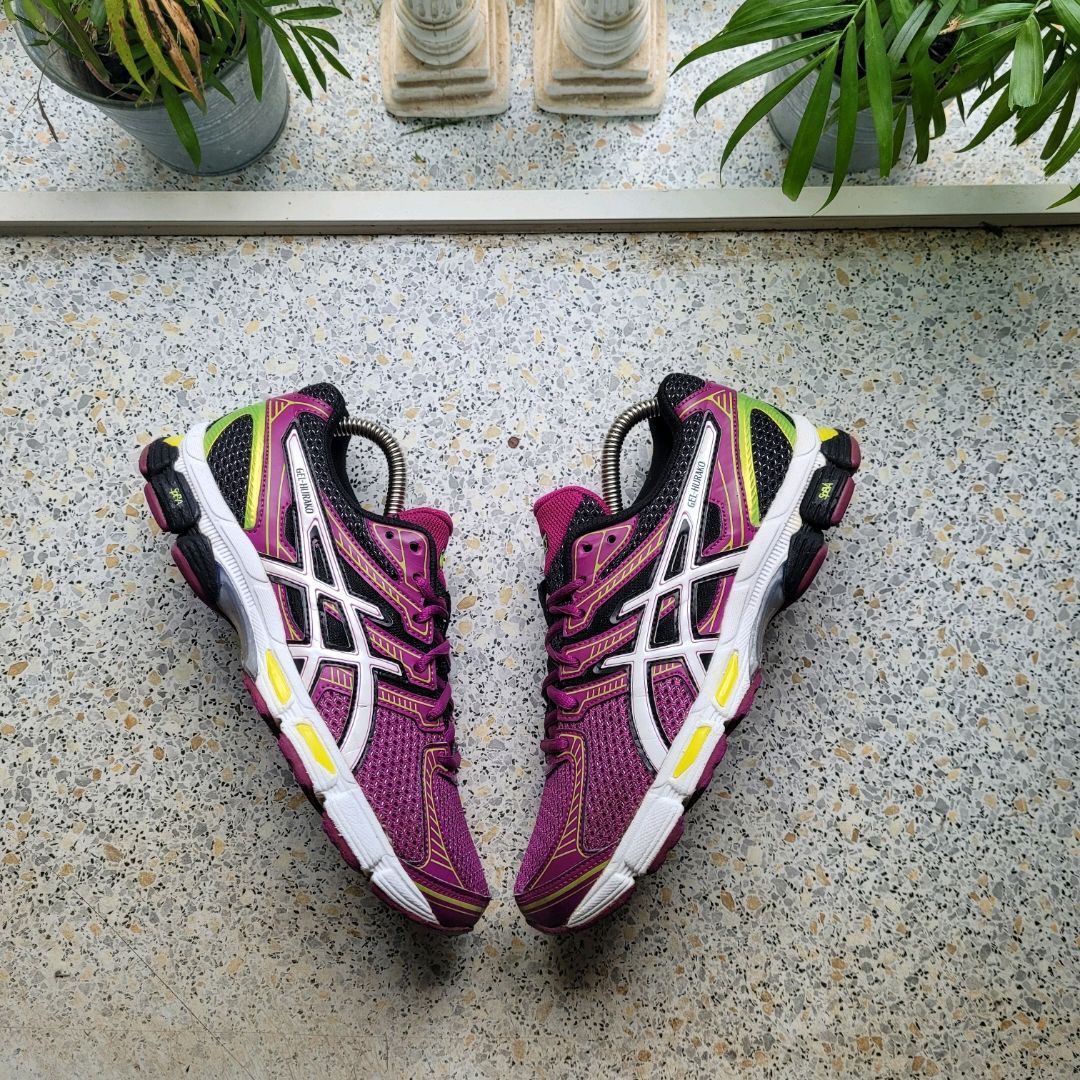 Vintage Asics Gel Tise