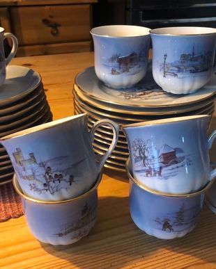 askjett' varer til salgs · Tise