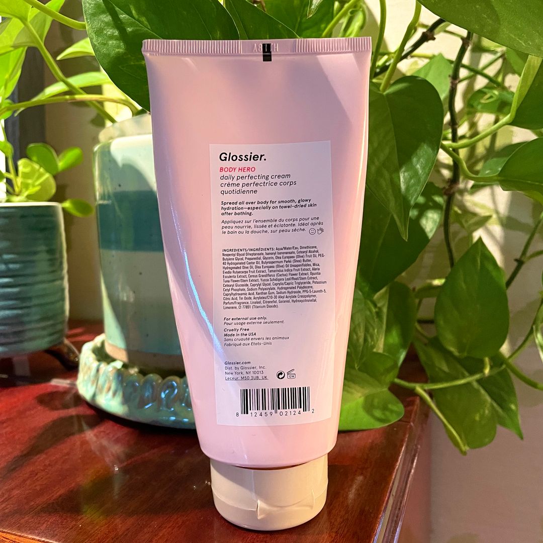 Glossier Body Hero • Tise