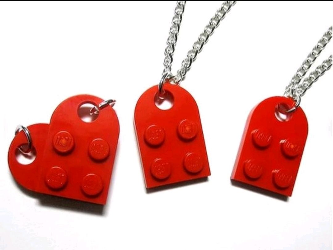 Lego Necklace Tise