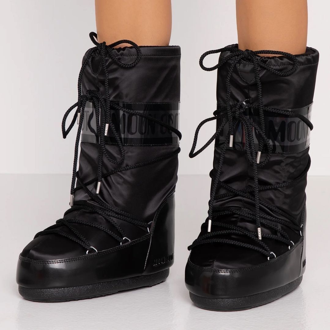 Moonboots • Tise