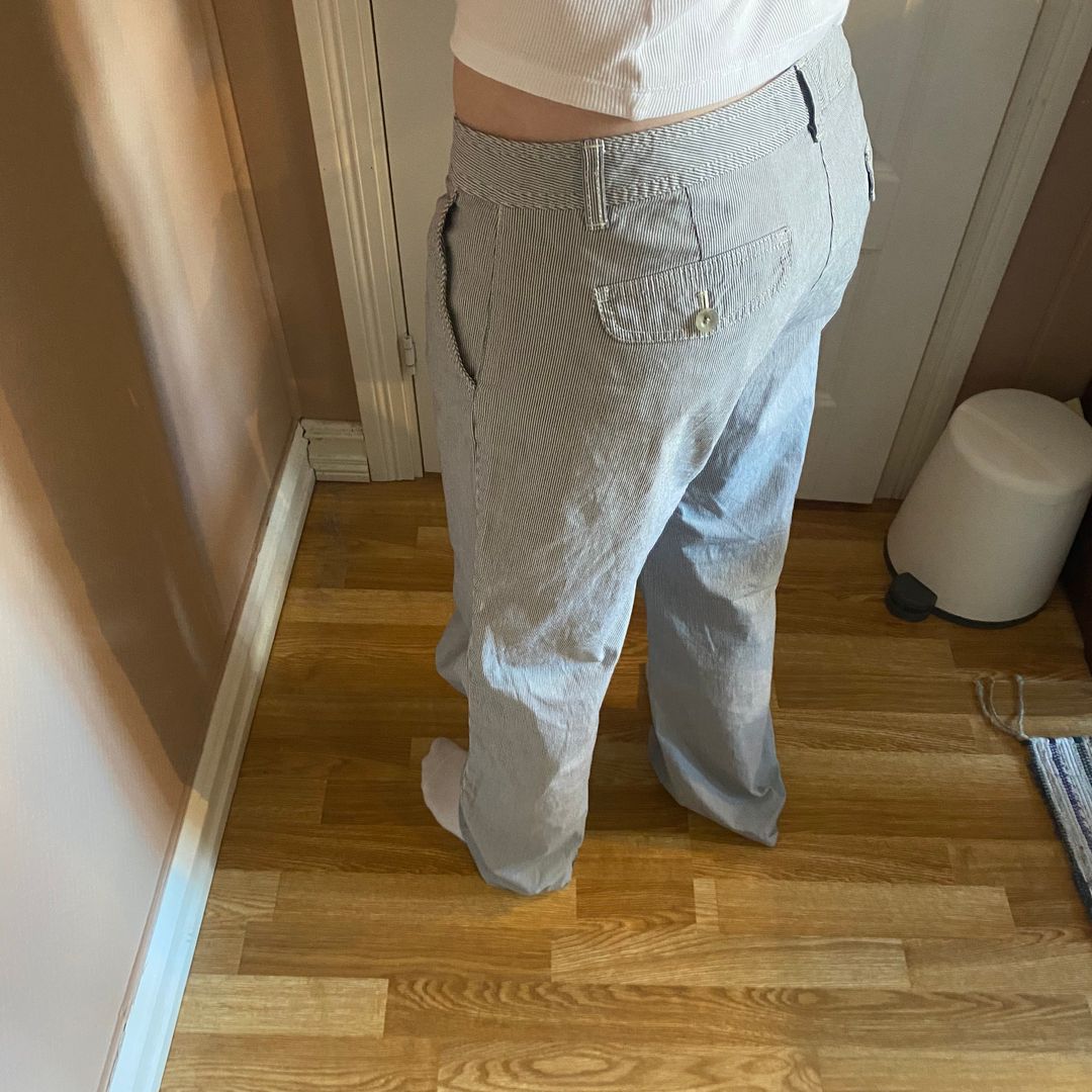 Low waist bukse • Tise