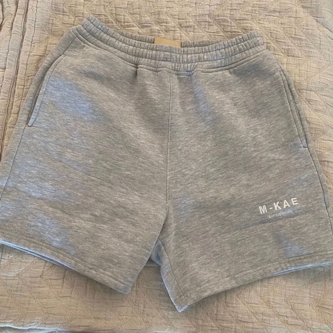 人気ブランド多数対象人気ブランド多数対象M-kae Shorts ショート