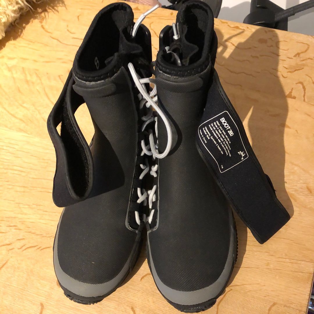 zetik boot