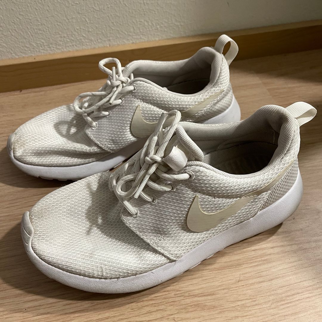 Nike Tise