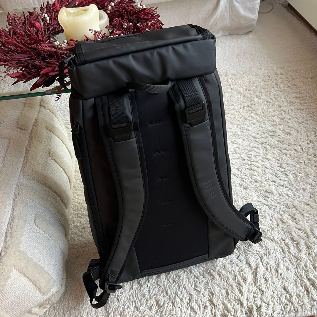 Douchebag Hugger 25L • Tise