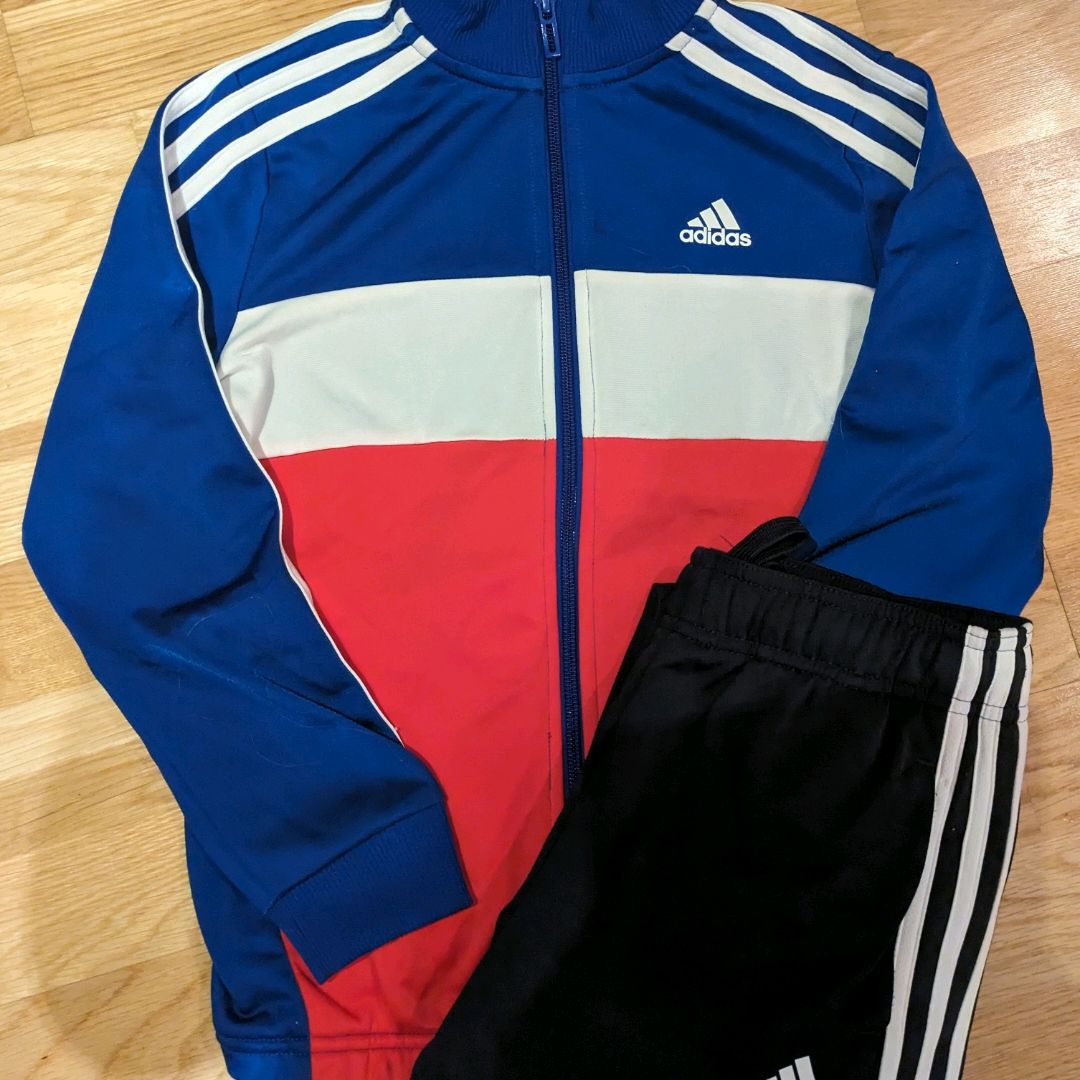 Adidas joggedress best sale