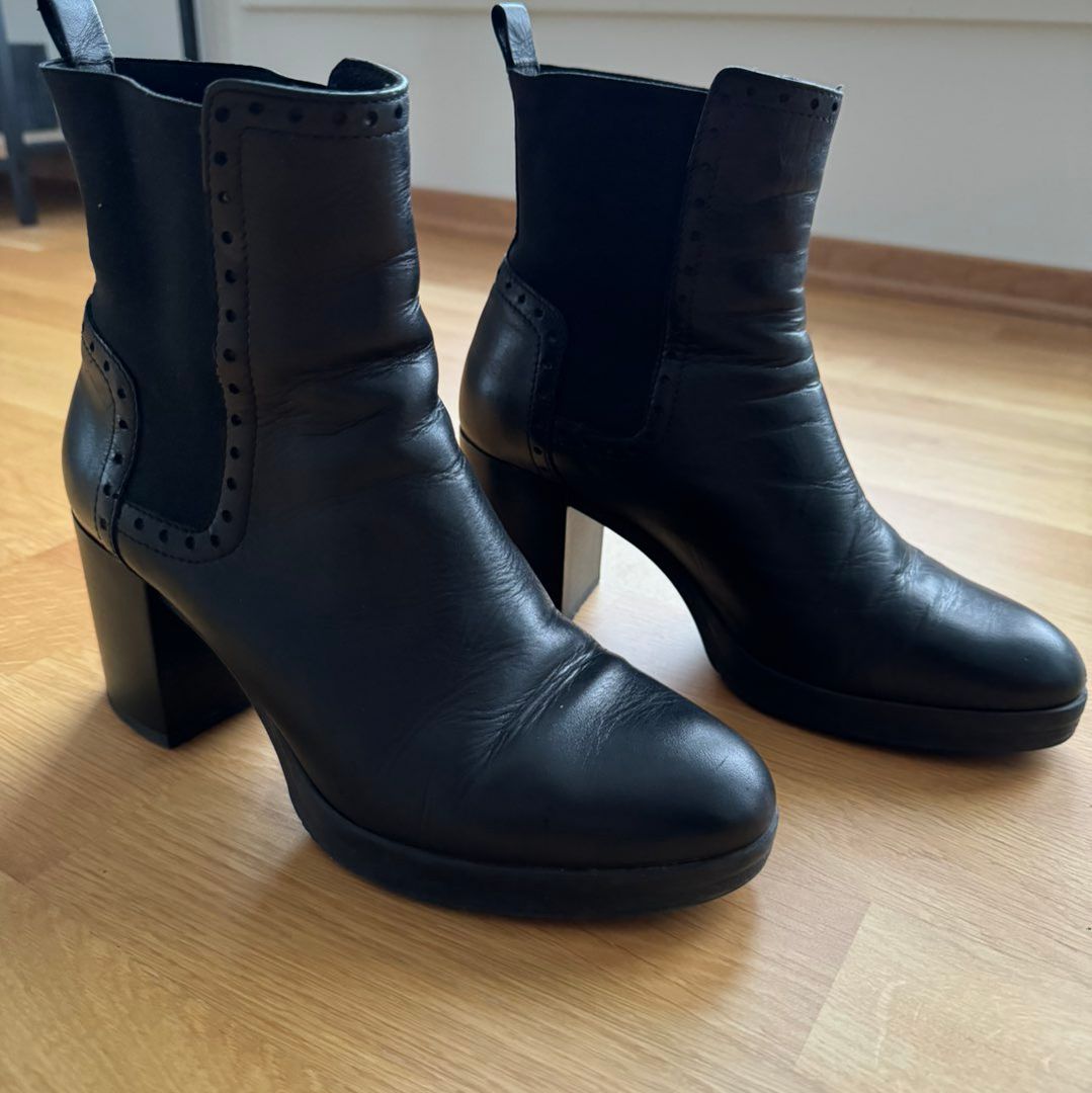 Geox remigia boots hot sale