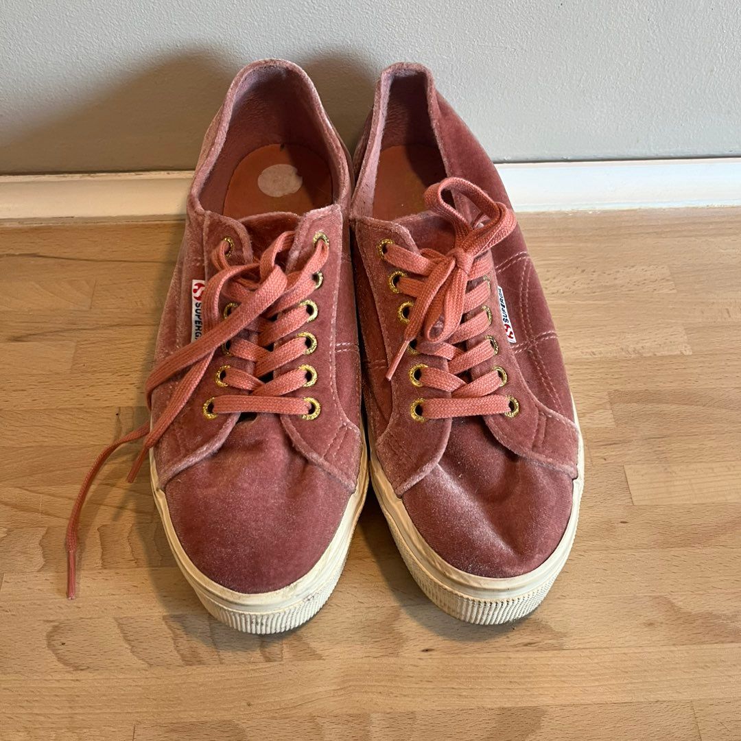 Superga 2025 rosa fløyel