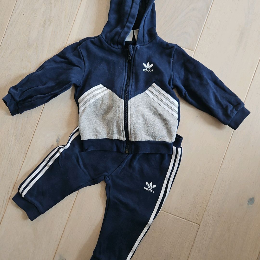 Adidas joggedress sale