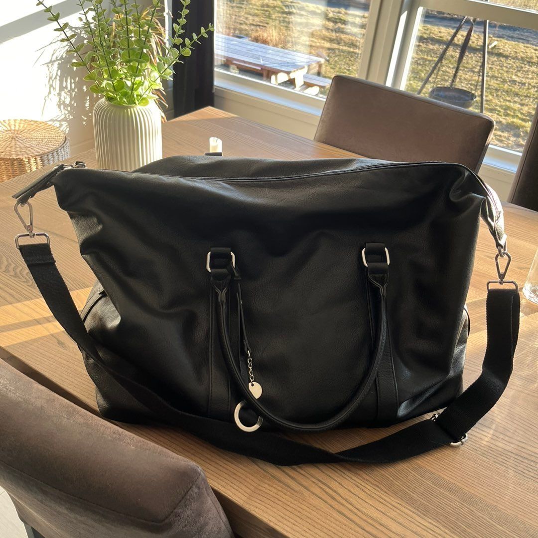Anna field weekend bag hotsell