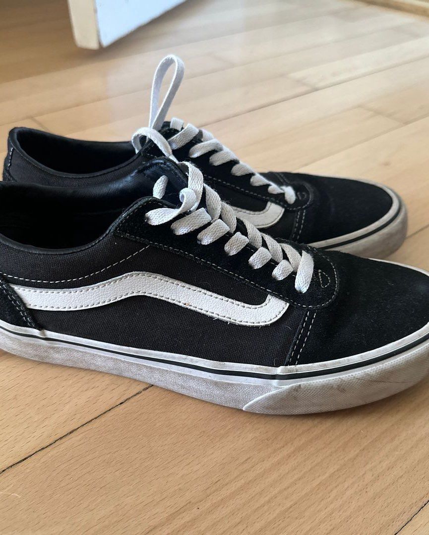 Vans shoes Tise