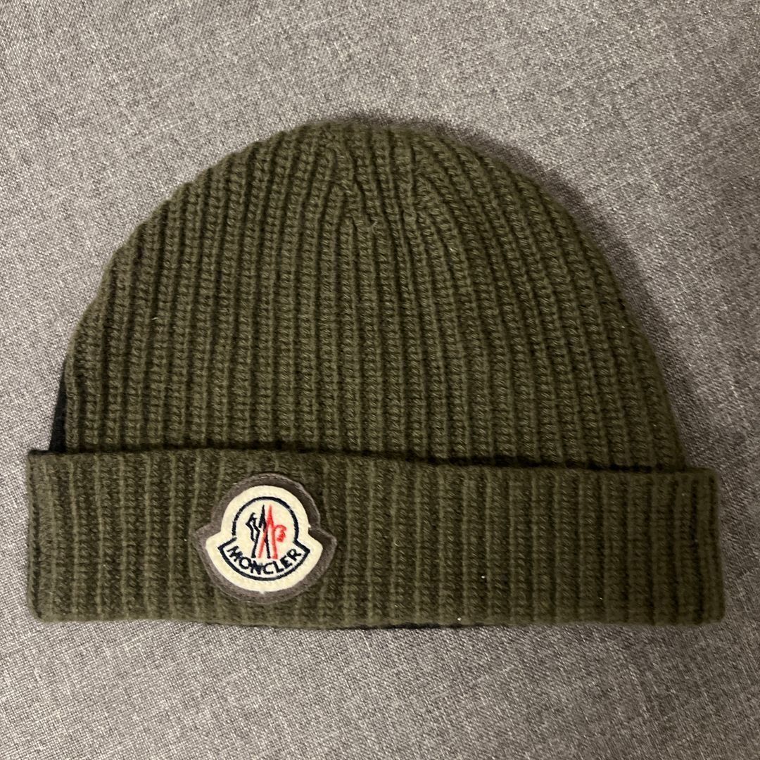 Moncler berretto sales