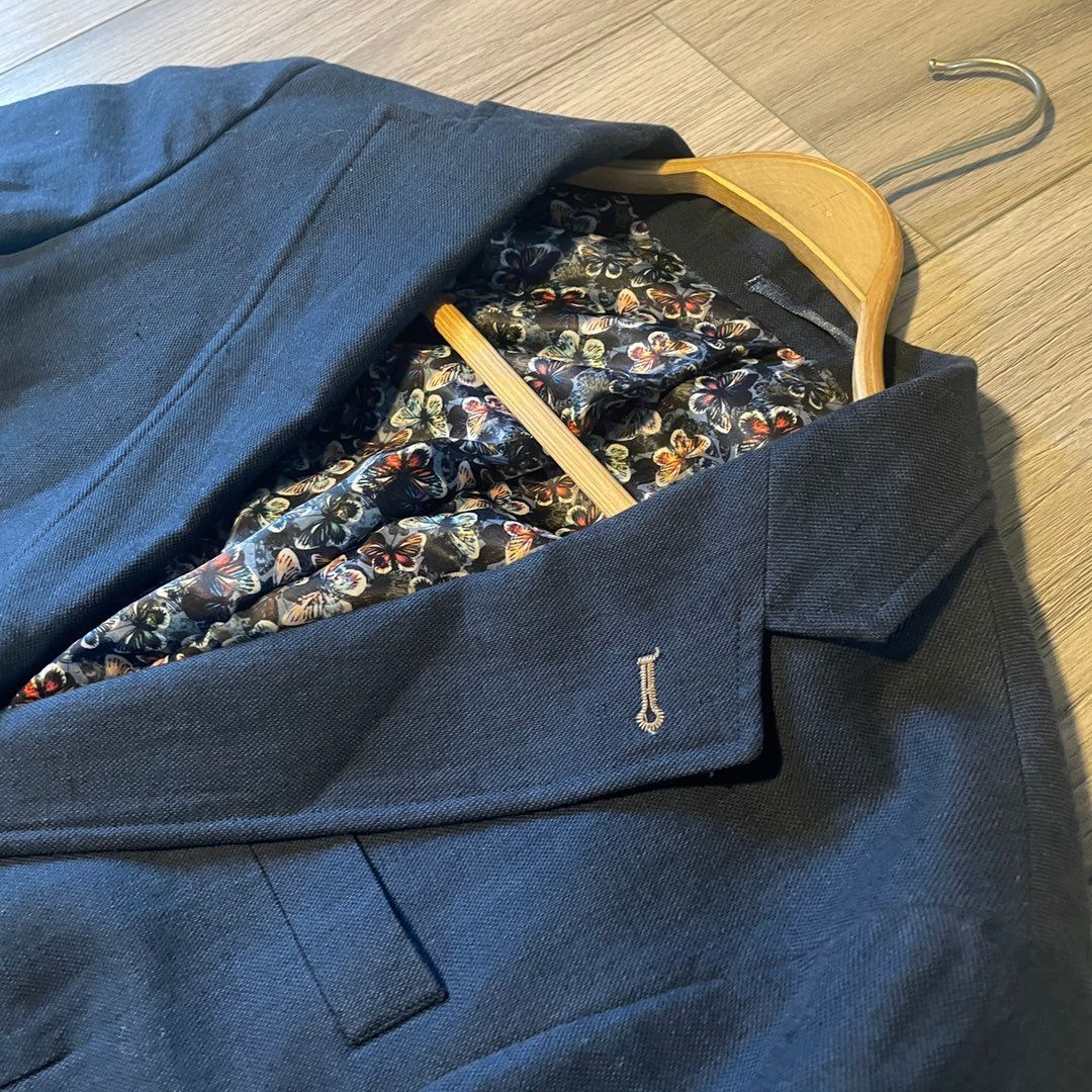 mørkeblå lindress • Tise