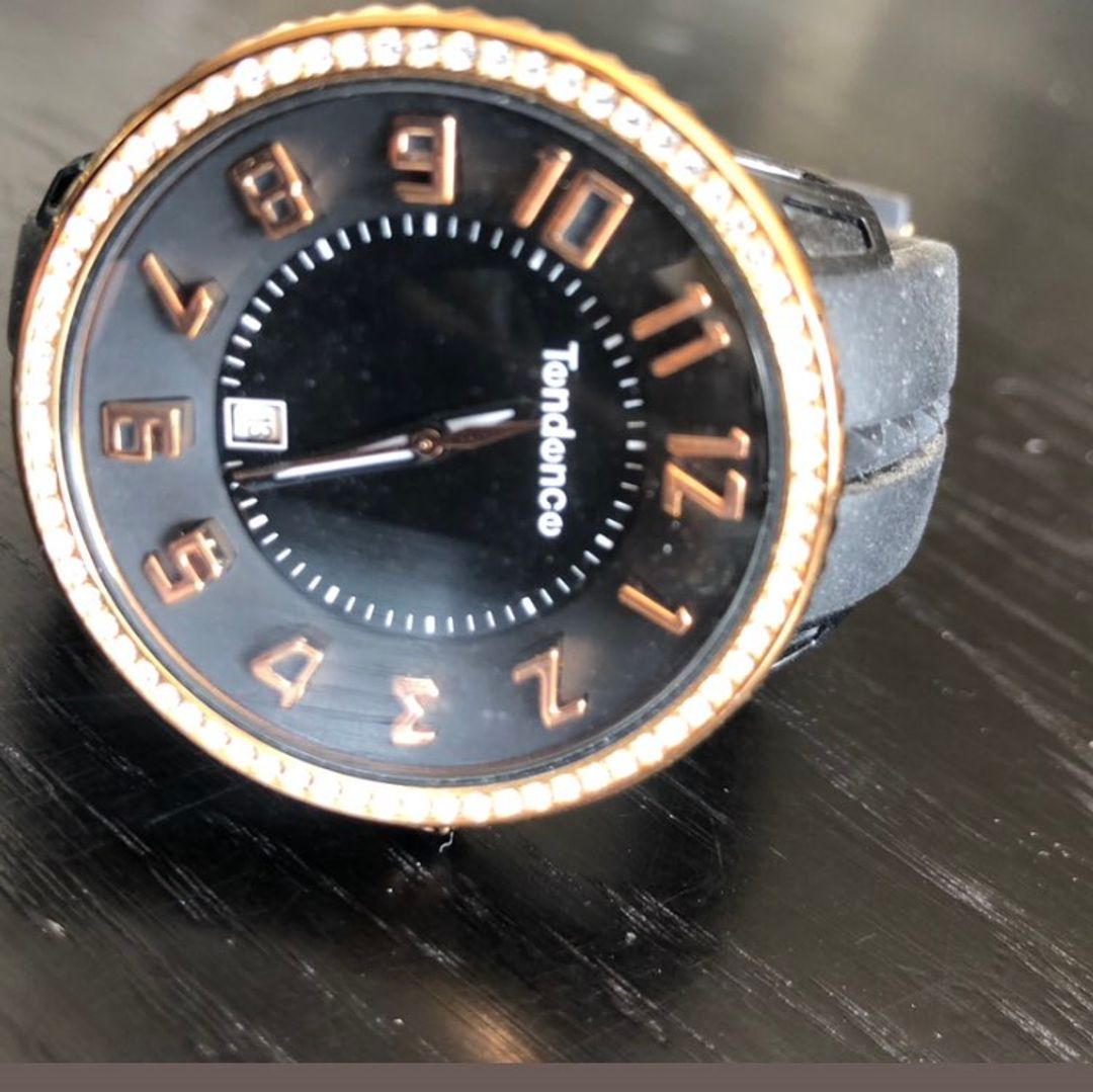 Tondonco klokke • Tise 