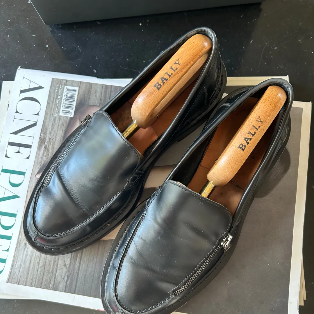 Acne Studios · Tise Acne Studios · Tise