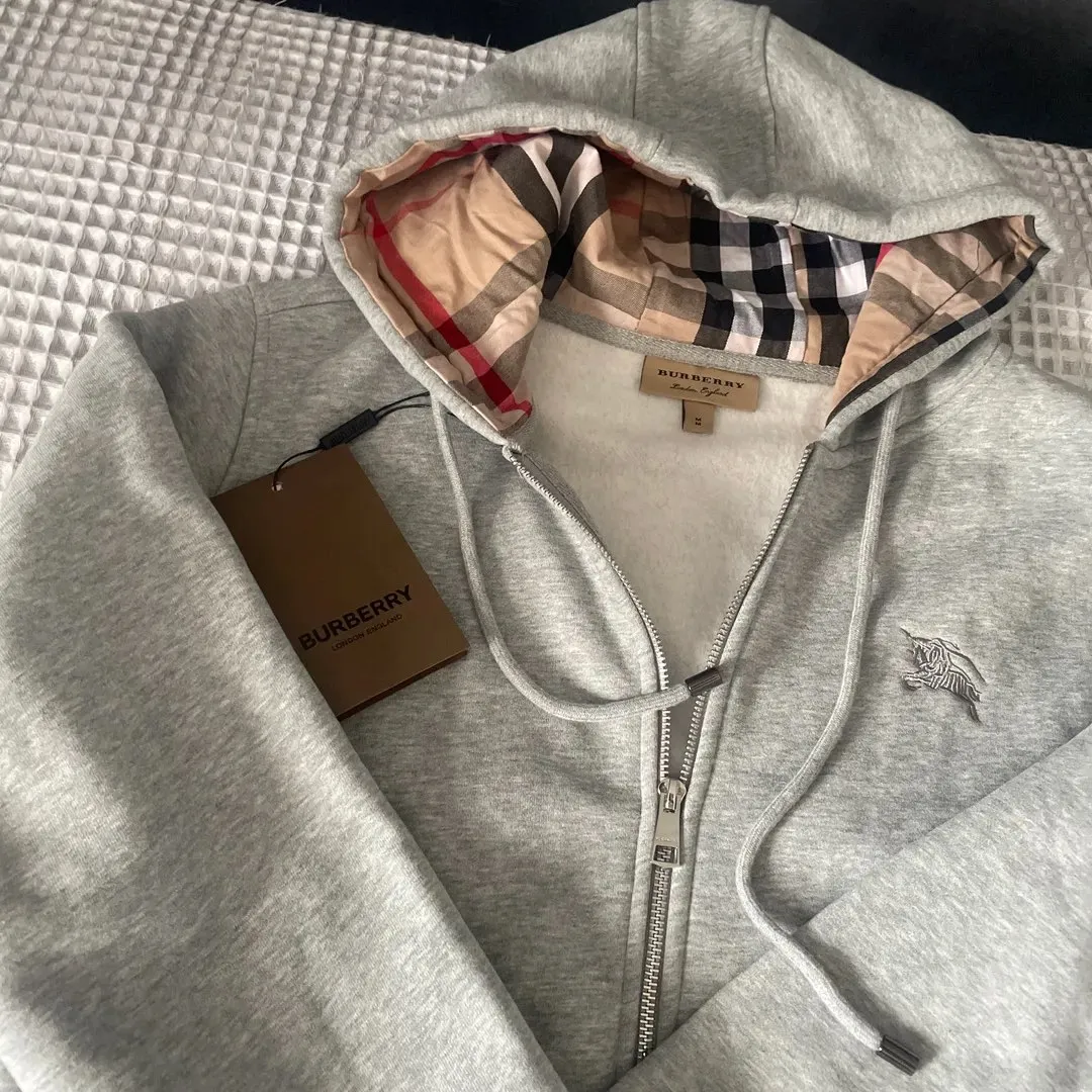 Burberry zipper online