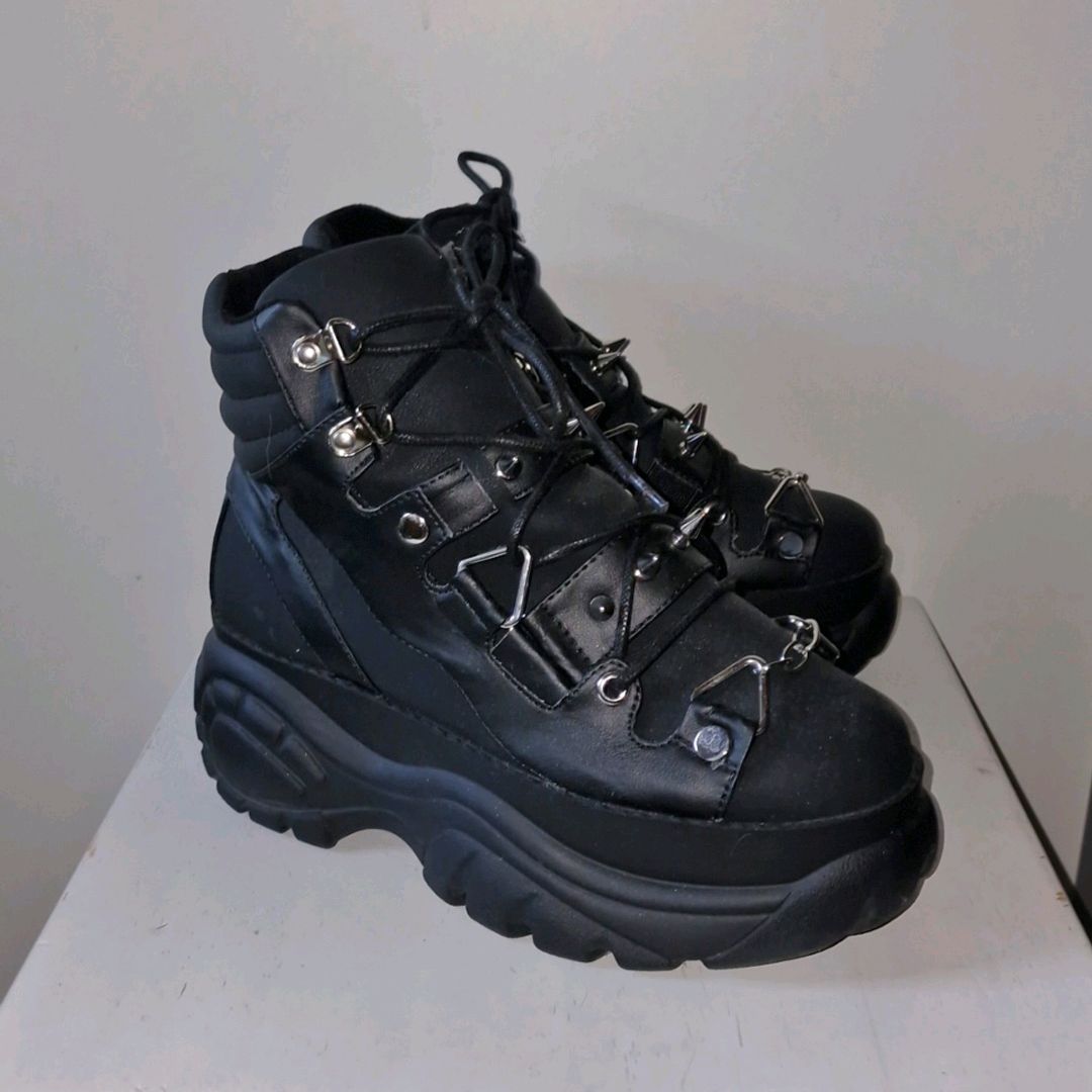 Venus Boot Tise