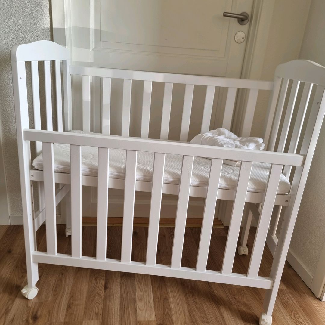 Bedside crib jly best sale