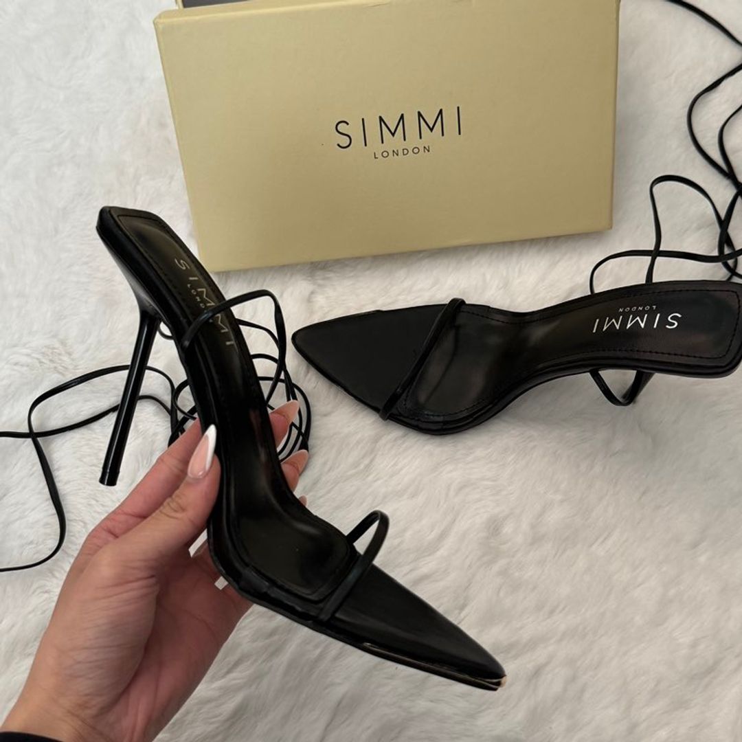 Simmi london store