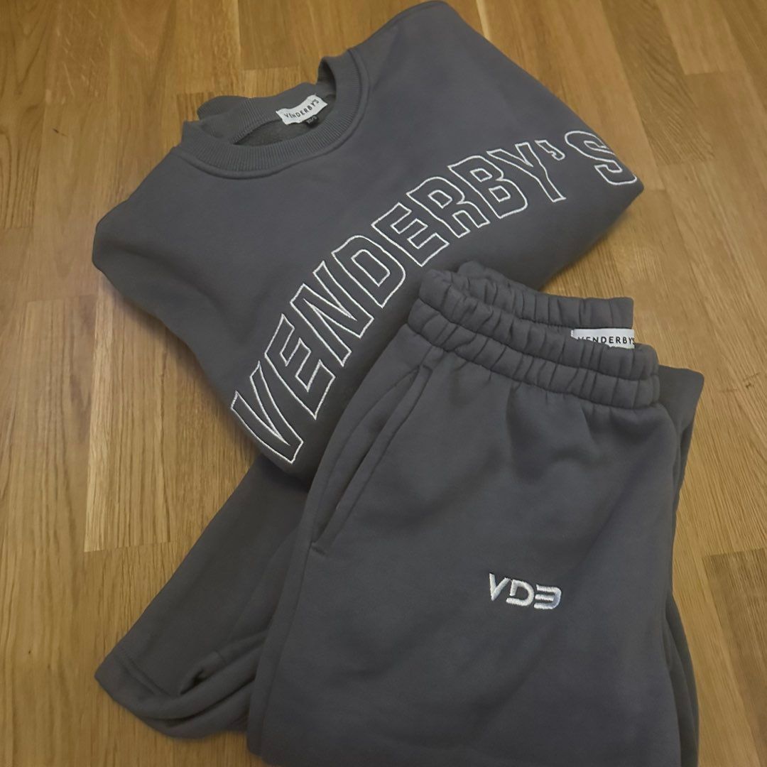 Venderbys sett • Tise