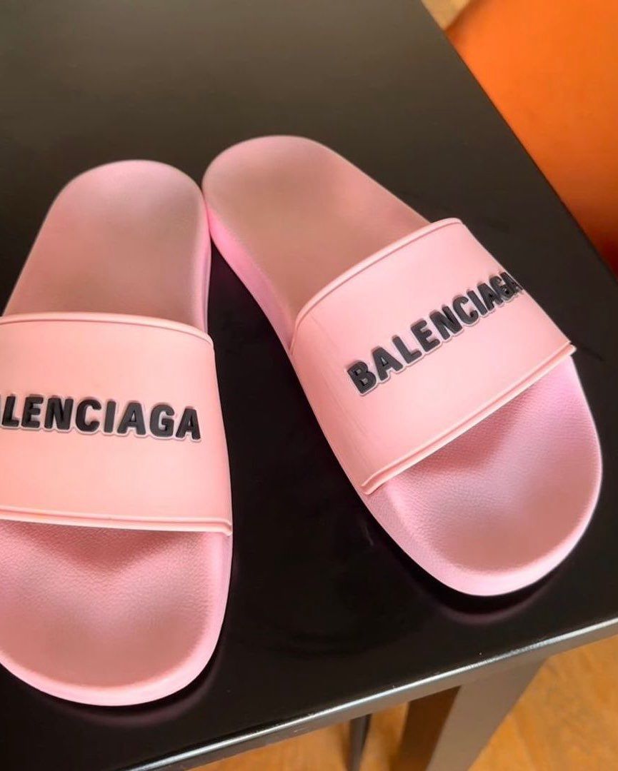 Balenciaga pink slippers best sale