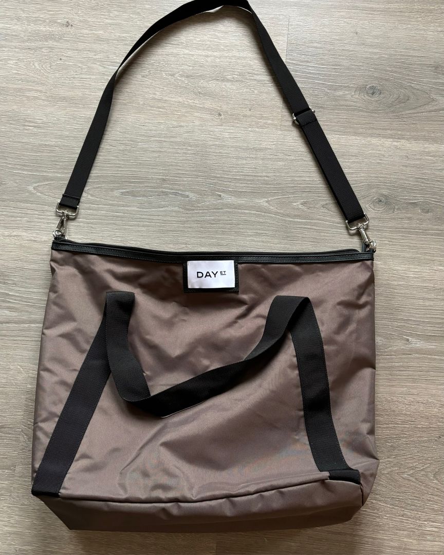 Day bag cross deals